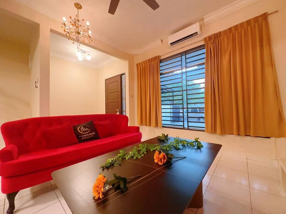 A21 Tebrau Austin 12 * Johor Bahru