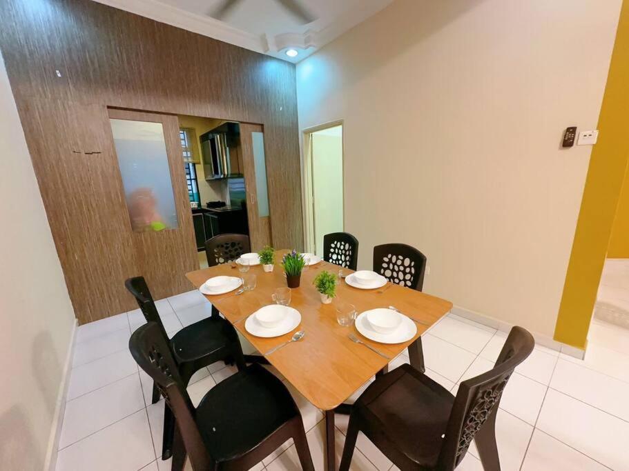 A21 Tebrau Austin 12 Rumah percutian *