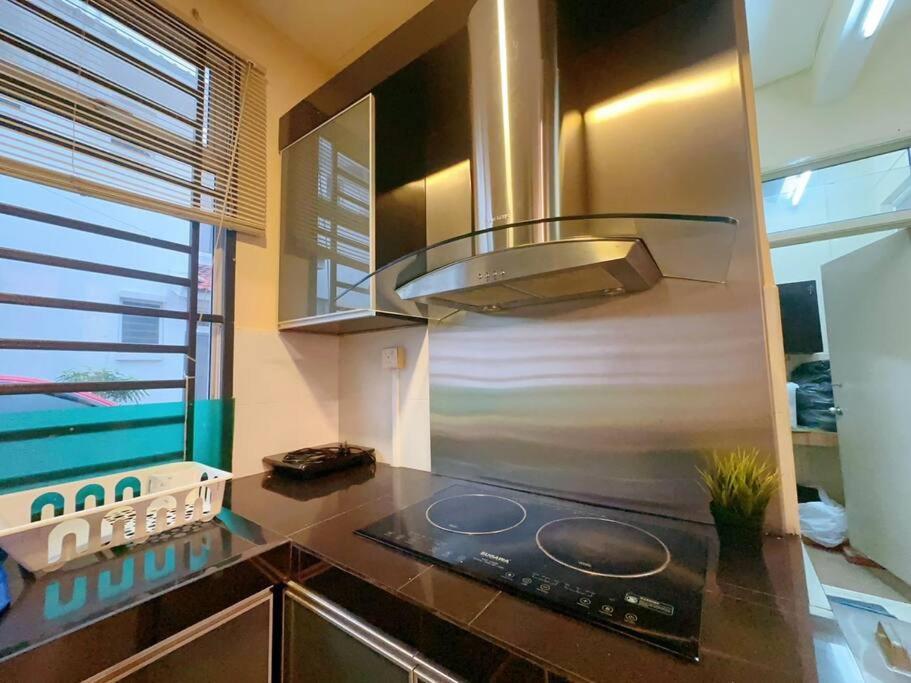 A21 Tebrau Austin 12 Johor Bahru