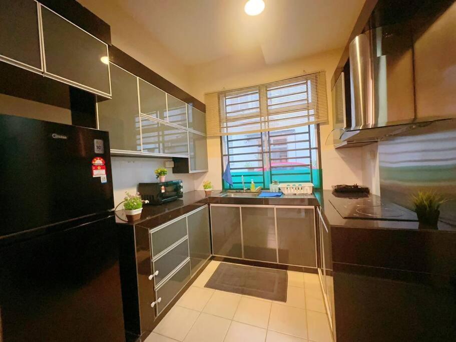 A21 Tebrau Austin 12 Rumah percutian Johor Bahru