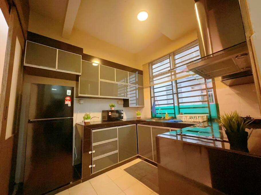 A21 Tebrau Austin 12 Rumah percutian